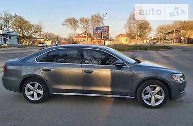 Седан Volkswagen Passat 2014 в 