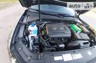 Седан Volkswagen Passat 2014 в 