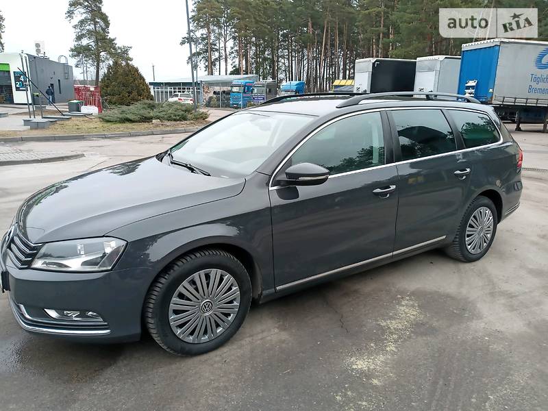 Універсал Volkswagen Passat 2012 в Бродах