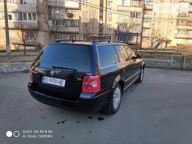 Універсал Volkswagen Passat 2002 в Долині