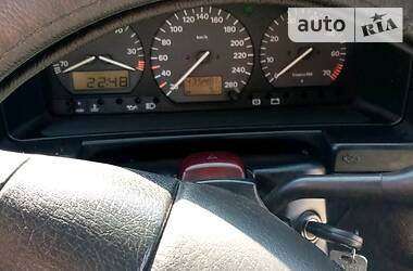 Седан Volkswagen Passat 1996 в 