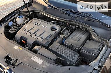 Універсал Volkswagen Passat 2013 в 