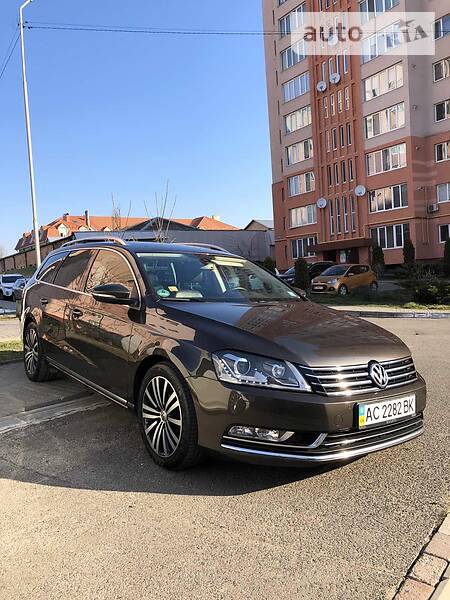 Універсал Volkswagen Passat 2013 в 