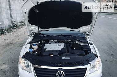 Універсал Volkswagen Passat 2010 в 