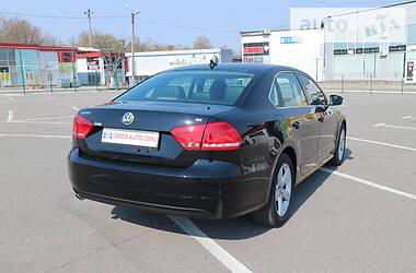 Седан Volkswagen Passat 2012 в 