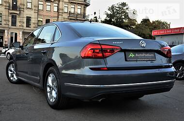 Седан Volkswagen Passat 2016 в 