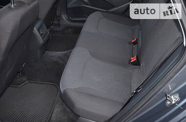 Седан Volkswagen Passat 2016 в 