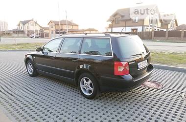 Універсал Volkswagen Passat 2002 в 