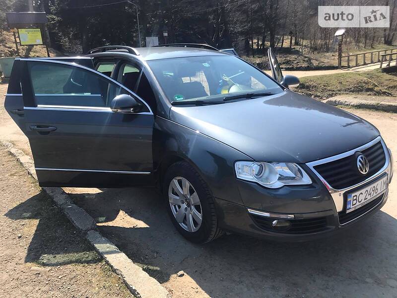 Універсал Volkswagen Passat 2010 в Сколе