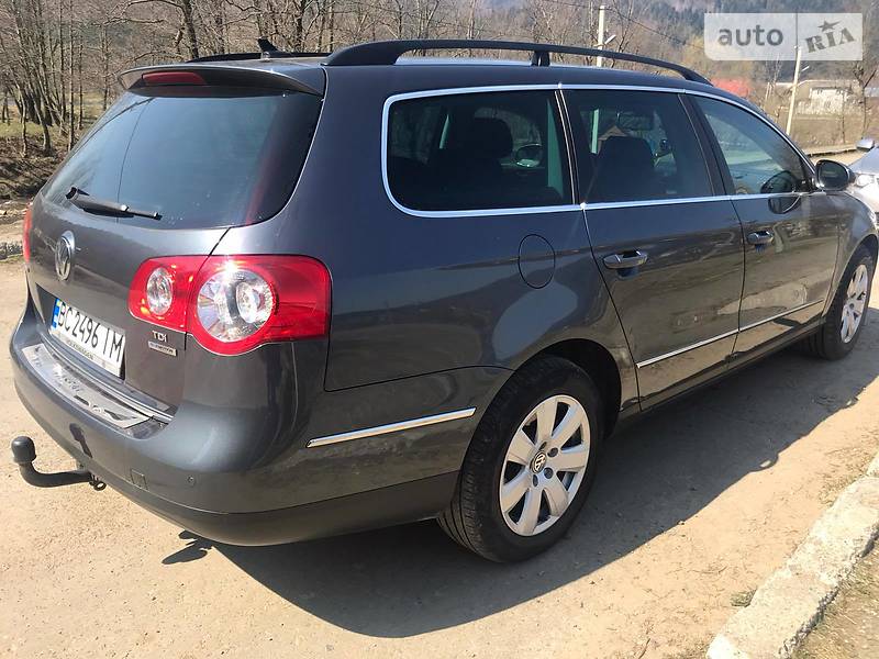 Універсал Volkswagen Passat 2010 в Сколе