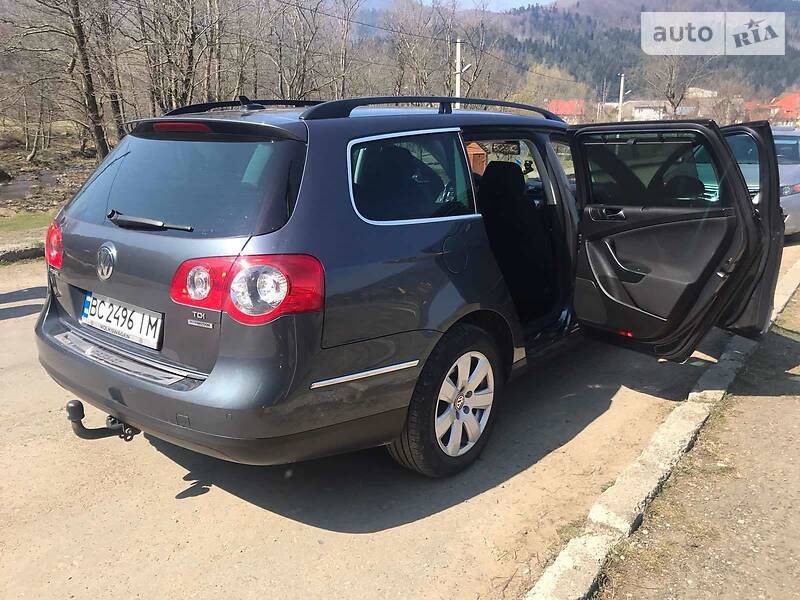 Універсал Volkswagen Passat 2010 в Сколе