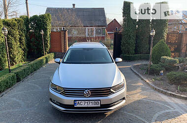 Універсал Volkswagen Passat 2015 в 