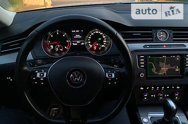 Універсал Volkswagen Passat 2015 в 