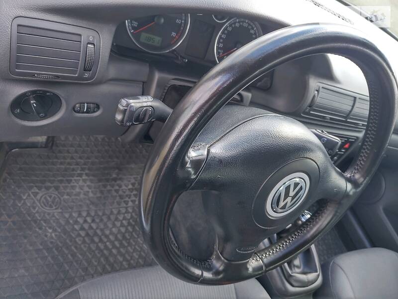 Универсал Volkswagen Passat 2004 в Староконстантинове фото 18 Универсал Volkswagen Passat 2004 в Староконстантинове