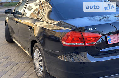 Седан Volkswagen Passat 2013 в 