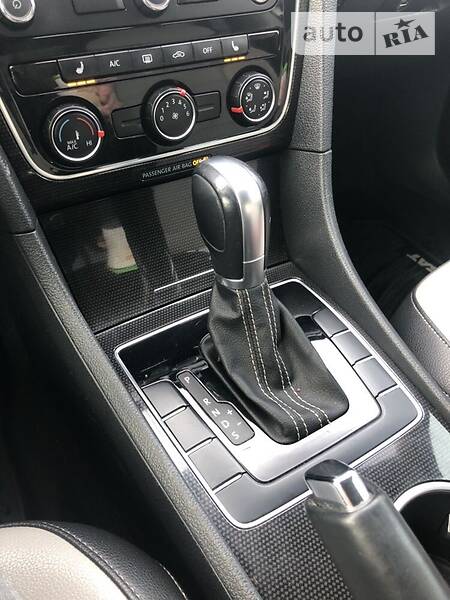 Седан Volkswagen Passat 2014 в Обухові