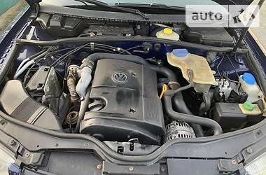 Універсал Volkswagen Passat 2000 в 