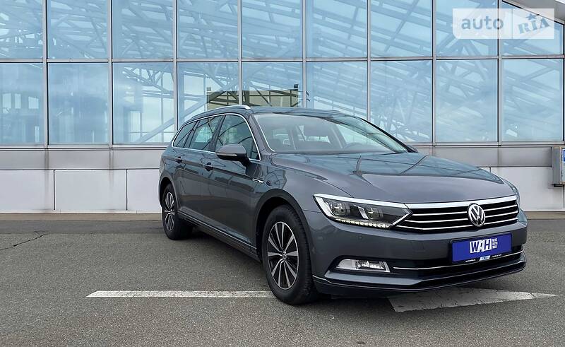 Універсал Volkswagen Passat 2016 в Києві