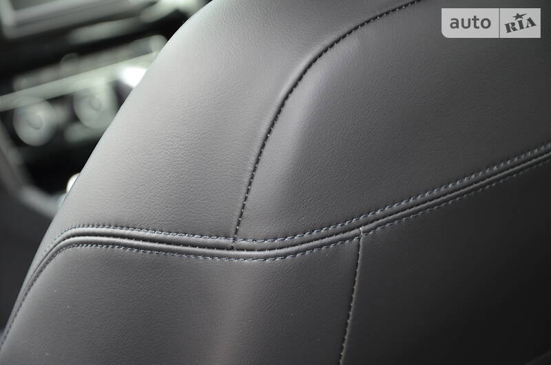 Універсал Volkswagen Passat 2015 в Луцьку