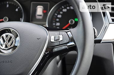 Універсал Volkswagen Passat 2015 в 
