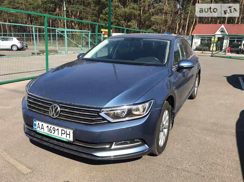 Седан Volkswagen Passat 2016 в 