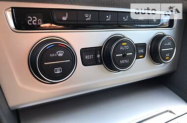 Седан Volkswagen Passat 2016 в 
