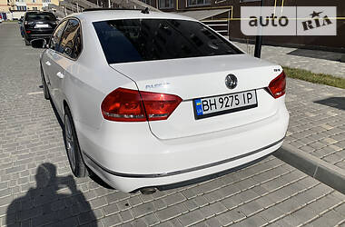 Седан Volkswagen Passat 2012 в 