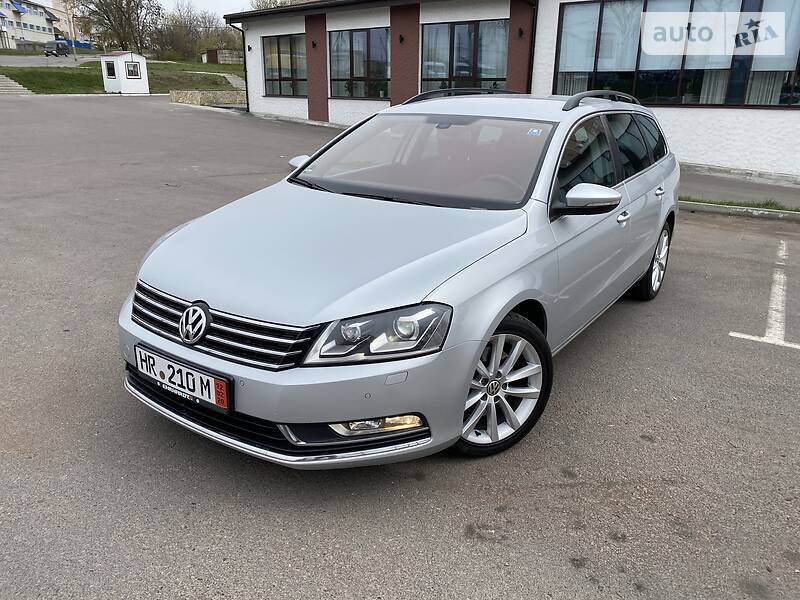 Універсал Volkswagen Passat 2012 в Рівному