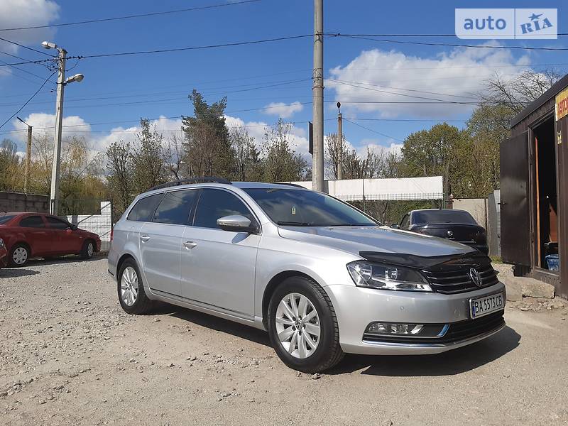 Універсал Volkswagen Passat 2014 в Кропивницькому