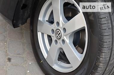 Універсал Volkswagen Passat 2011 в 