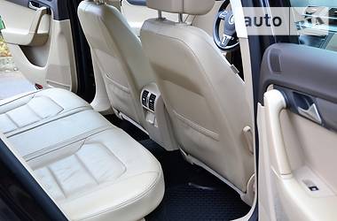 Універсал Volkswagen Passat 2011 в 