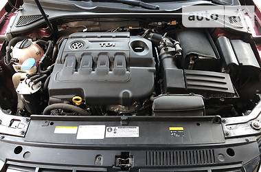 Седан Volkswagen Passat 2015 в 