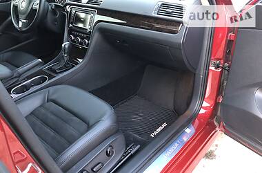 Седан Volkswagen Passat 2015 в 