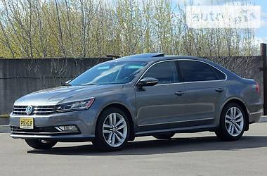Седан Volkswagen Passat 2016 в 
