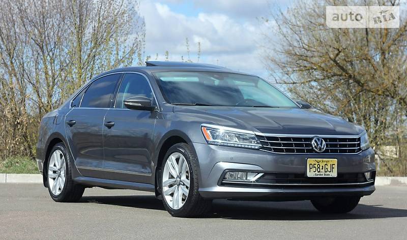 Седан Volkswagen Passat 2016 в 