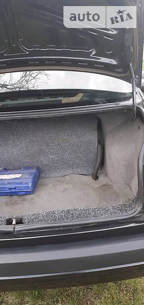 Седан Volkswagen Passat 1992 в Івано-Франківську