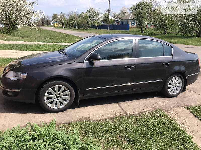 Седан Volkswagen Passat 2008 в Києві