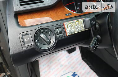 Седан Volkswagen Passat 2006 в 
