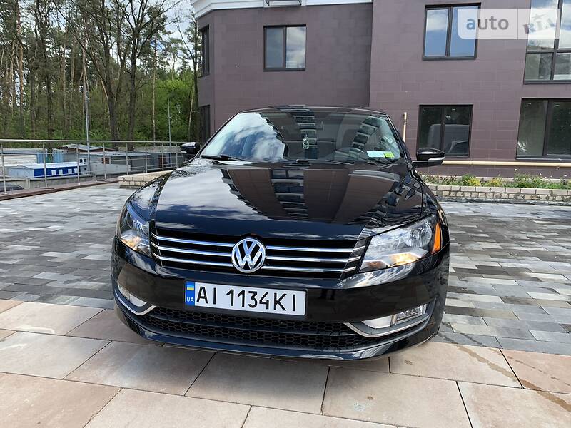 Седан Volkswagen Passat 2013 в 