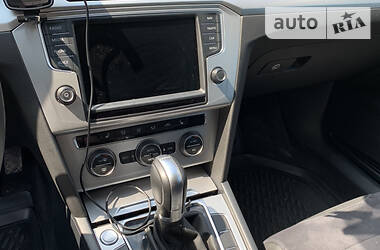 Універсал Volkswagen Passat 2014 в 