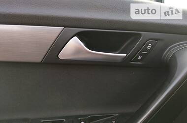Універсал Volkswagen Passat 2013 в 