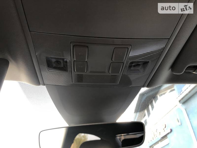 Седан Volkswagen Passat 2015 в Мукачевому