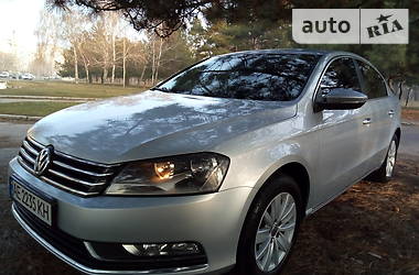 Седан Volkswagen Passat 2012 в 