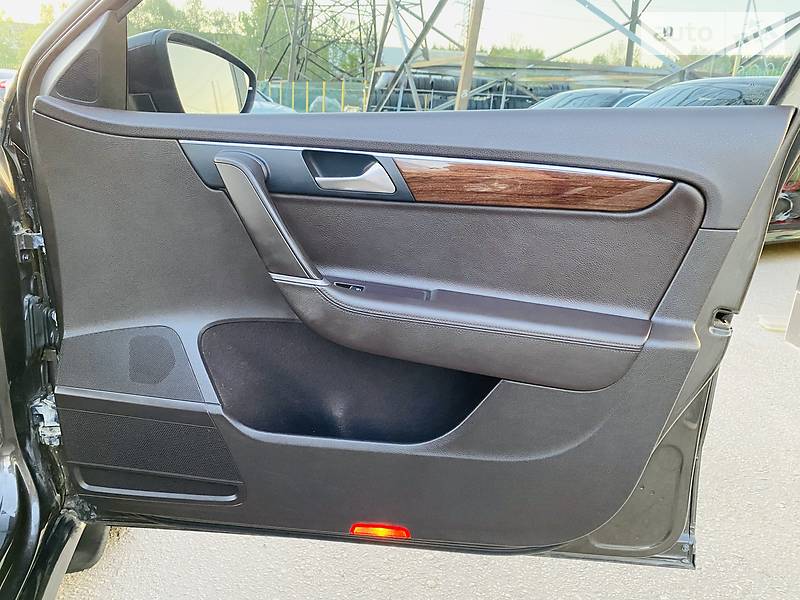 Седан Volkswagen Passat 2012 в Харкові фото 19 Седан Volkswagen Passat 2012 в Харкові