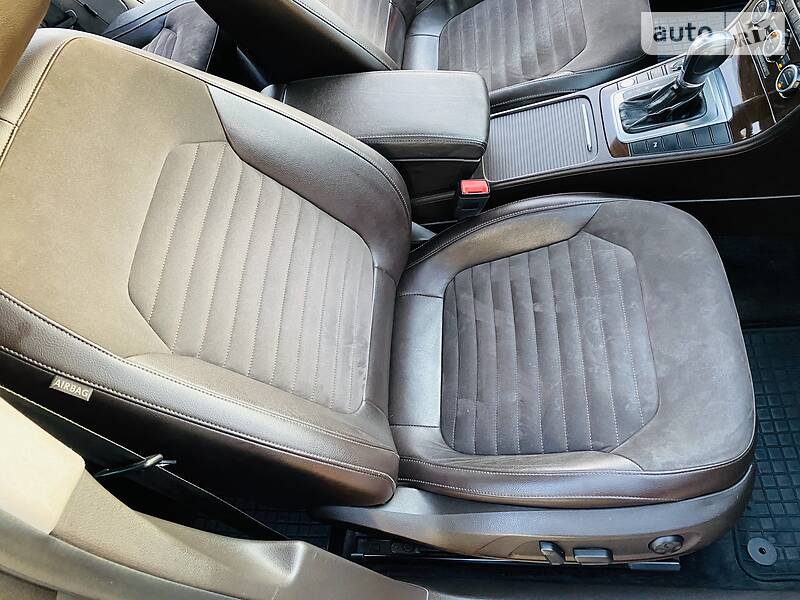 Седан Volkswagen Passat 2012 в Харкові фото 22 Седан Volkswagen Passat 2012 в Харкові