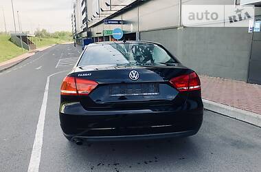 Седан Volkswagen Passat 2013 в 