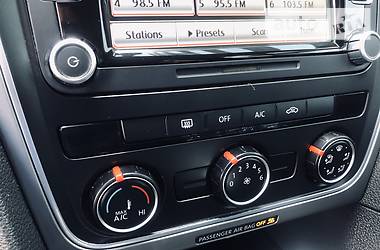Седан Volkswagen Passat 2013 в 