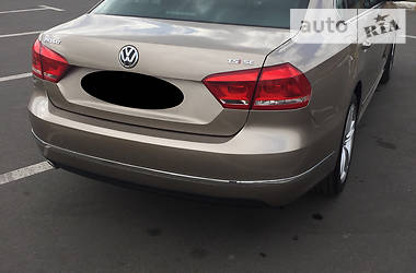 Седан Volkswagen Passat 2014 в 