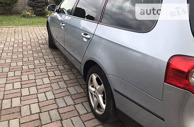 Універсал Volkswagen Passat 2008 в 
