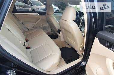 Седан Volkswagen Passat 2012 в 
